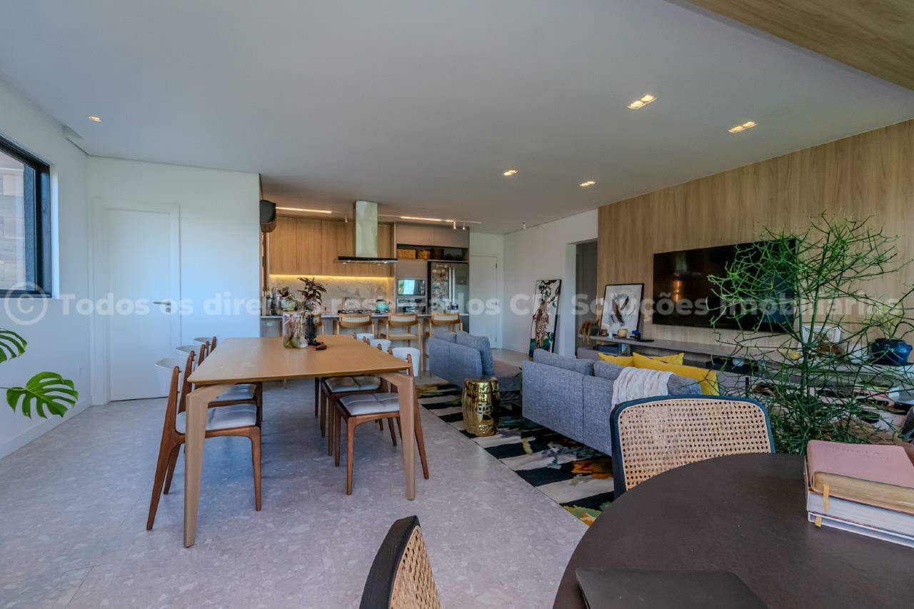 Foto do imóvel Apartamento à venda no Edifício Colina da Brava com 3 suítes na Praia Brava em Itajaí | Vida na praia