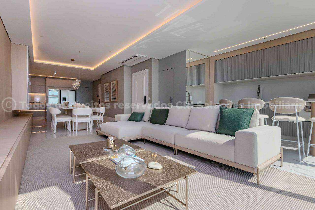 Apartamento com 4 suítes no Boreal Tower no Centro de Balneário Camboriú