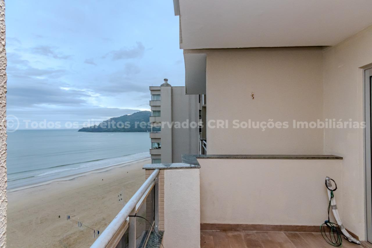 Foto do imóvel Apartamento frente mar à venda com 4 dormitórios no Edifício Saint Tropez em Balneário Camboriú