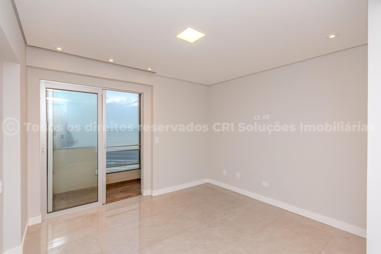 Foto do imóvel Apartamento frente mar à venda com 4 dormitórios no Edifício Saint Tropez em Balneário Camboriú
