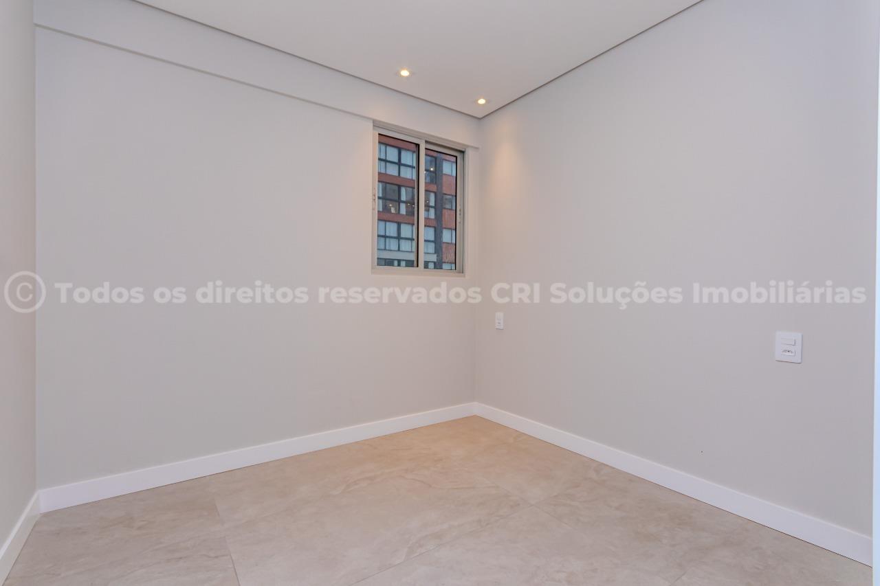 Foto do imóvel Apartamento frente mar à venda com 4 dormitórios no Edifício Saint Tropez em Balneário Camboriú