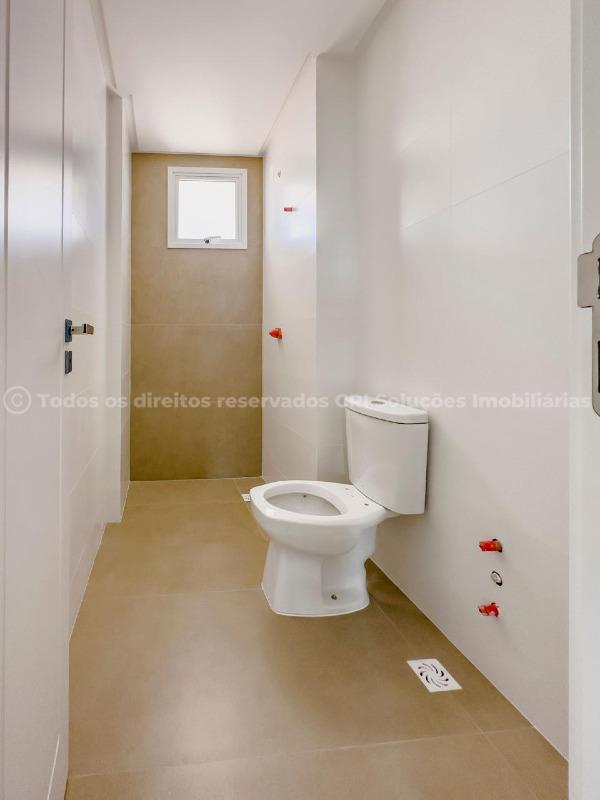 Foto do imóvel Apartamento à venda com 3 suítes amplas e 3 vagas de garagem no Exuberance Residence no centro de Balneário Camboriú