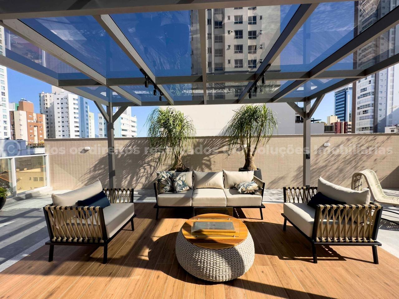 Foto do imóvel Apartamento à venda com 3 suítes amplas e 3 vagas de garagem no Exuberance Residence no centro de Balneário Camboriú
