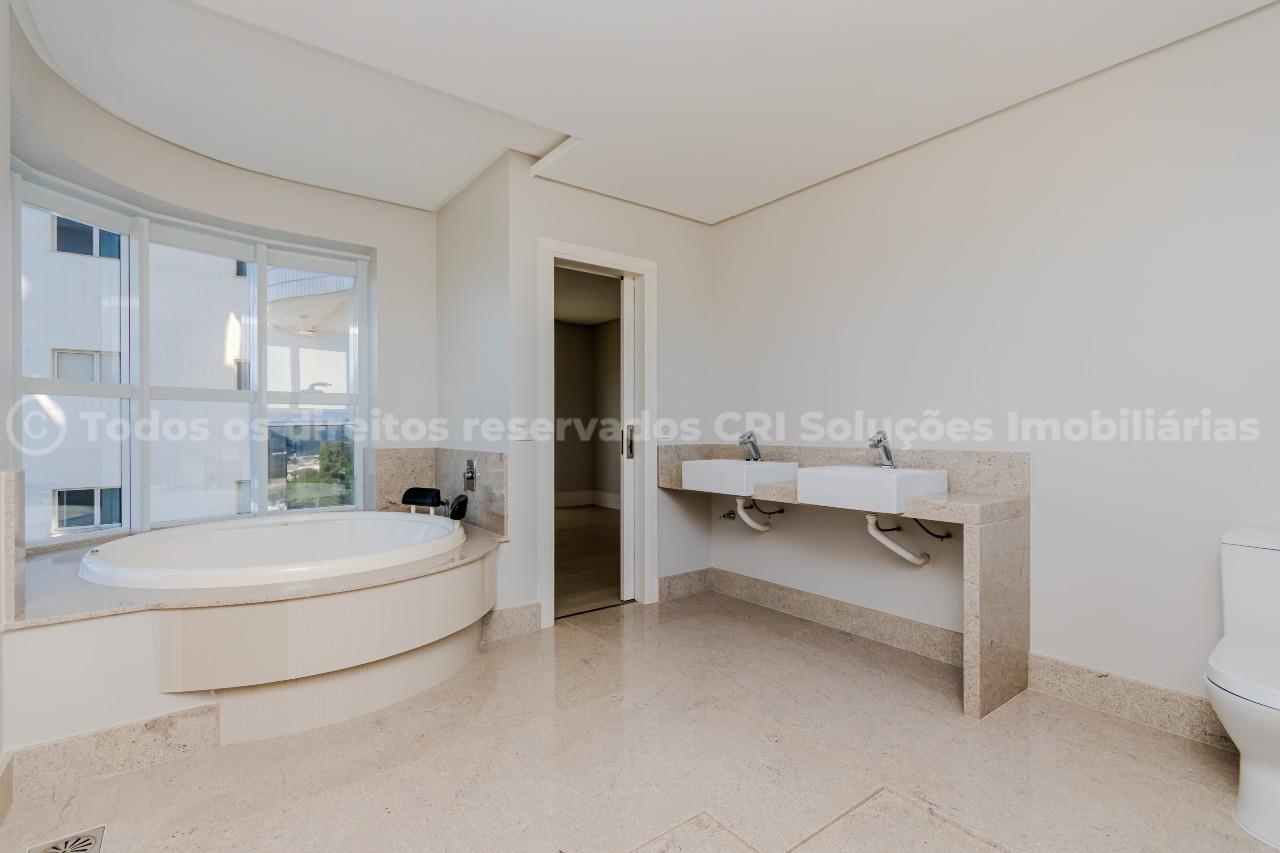 Foto do imóvel Apartamento alto-padrão à venda com 4 suítes e 4 vagas de garagem no Ibiza Towers na Barra Sul de Balneário Camboriú.