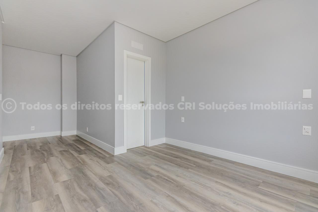 Foto do imóvel Apartamento diferenciado a venda com 03 Quartos no Edificio Dusseldorf em Itajai na Praia Brava 