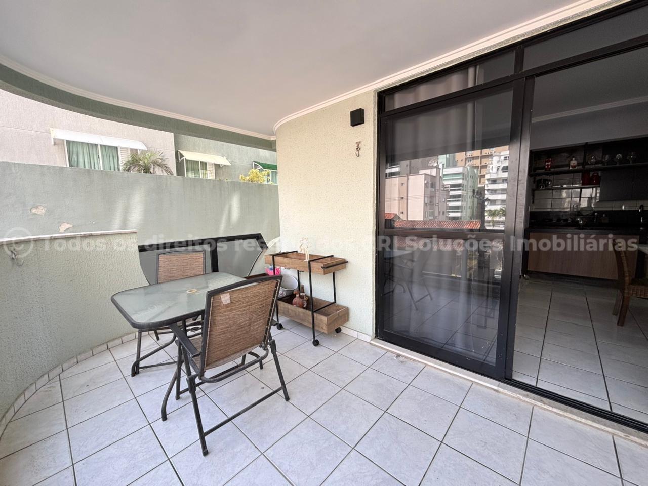 Foto do imóvel Apartamento a venda com 03 Quartos sendo 01 Suite em Meia Praia Itapema Edificio Raio de Sol