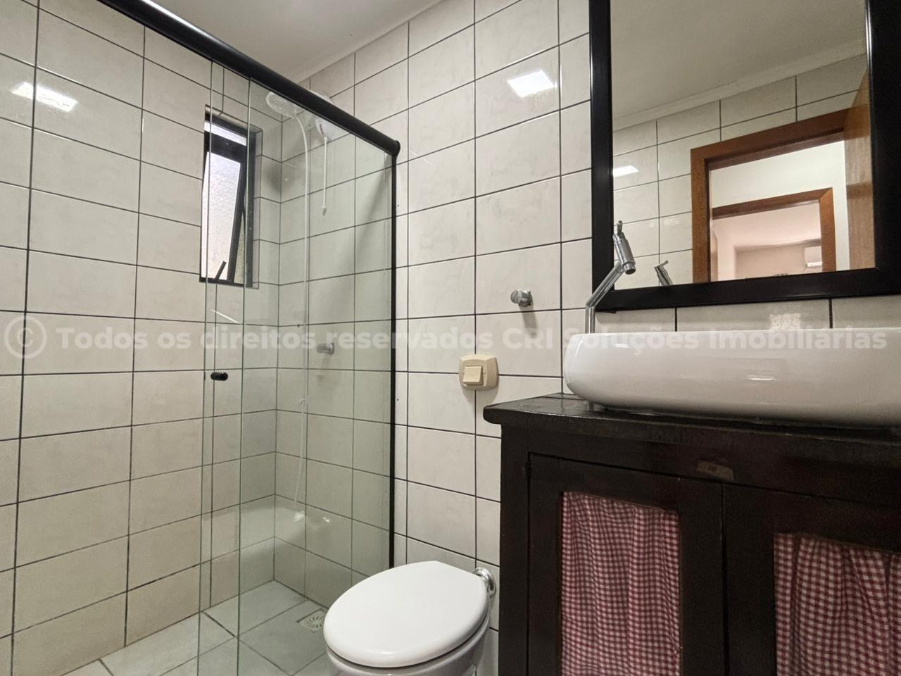 Foto do imóvel Apartamento a venda com 03 Quartos sendo 01 Suite em Meia Praia Itapema Edificio Raio de Sol