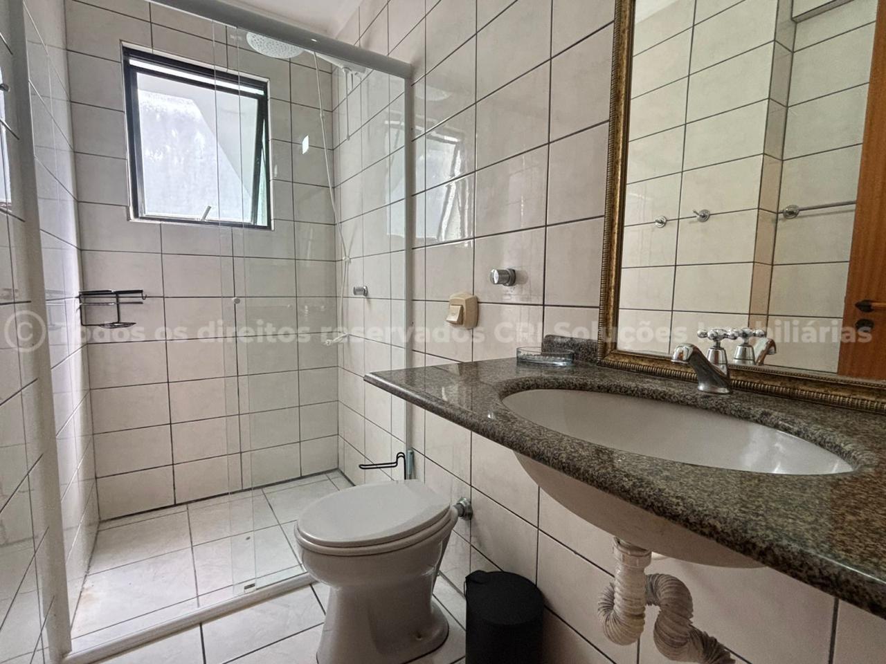 Foto do imóvel Apartamento a venda com 03 Quartos sendo 01 Suite em Meia Praia Itapema Edificio Raio de Sol