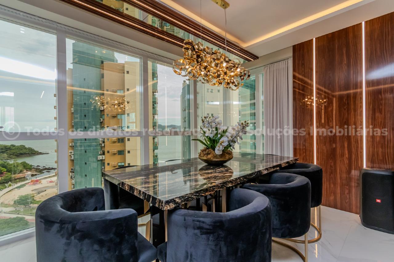 Foto do imóvel Apartamento com 4 Suítes no Skyline Tower na Barra Norte de Balneário Camboriú | Vida na praia