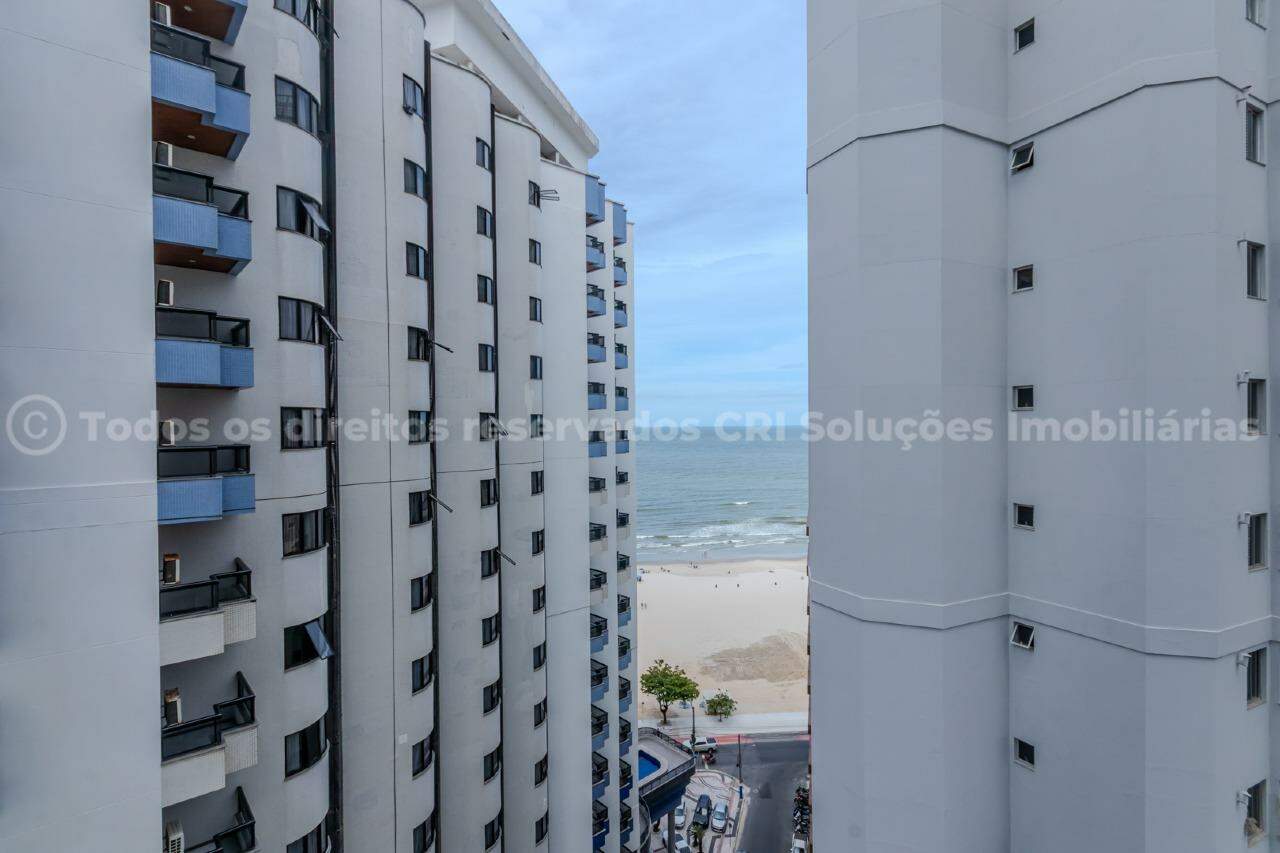 Foto do imóvel Apartamento à venda com 3 dormitórios sendo 1 suíte e 1 vga de garagem no Edifício Paris de Balneário Camboriú