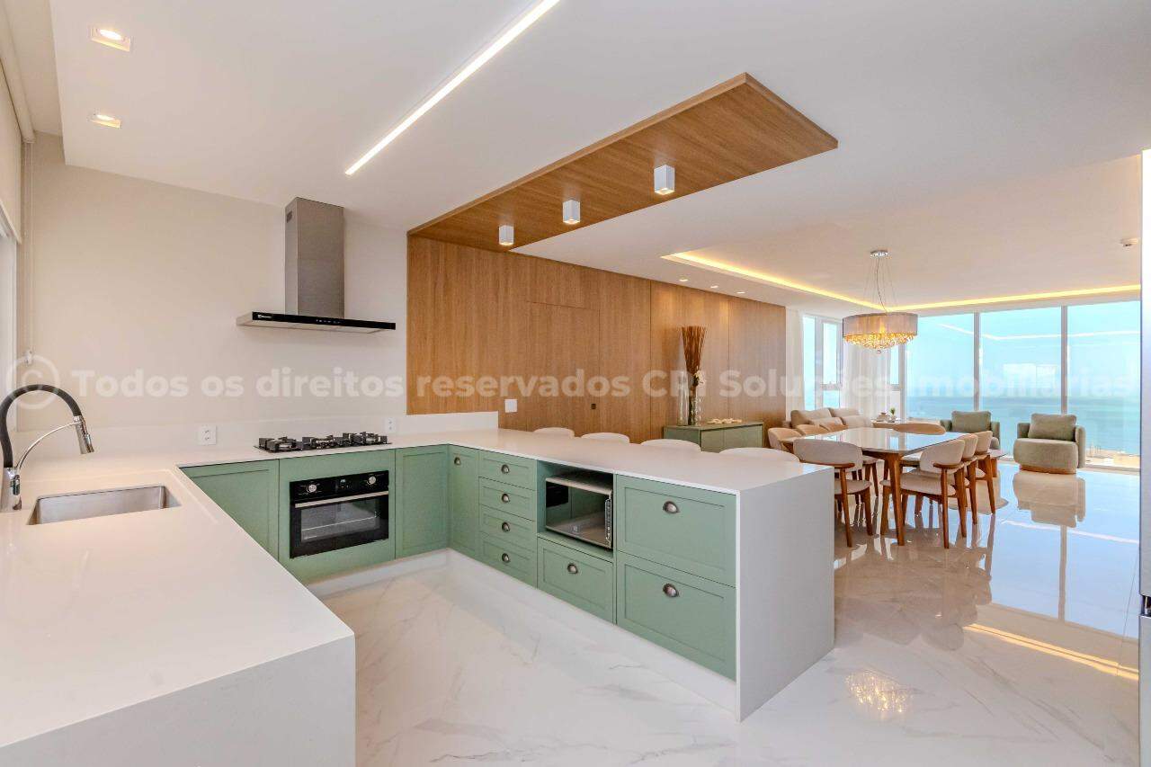 Foto do imóvel Apartamento finamente mobiliado à venda com 4 suítes e 4 vagas de garagem no Grand Place Tower da FG, no coração de Balneário Camboriú.