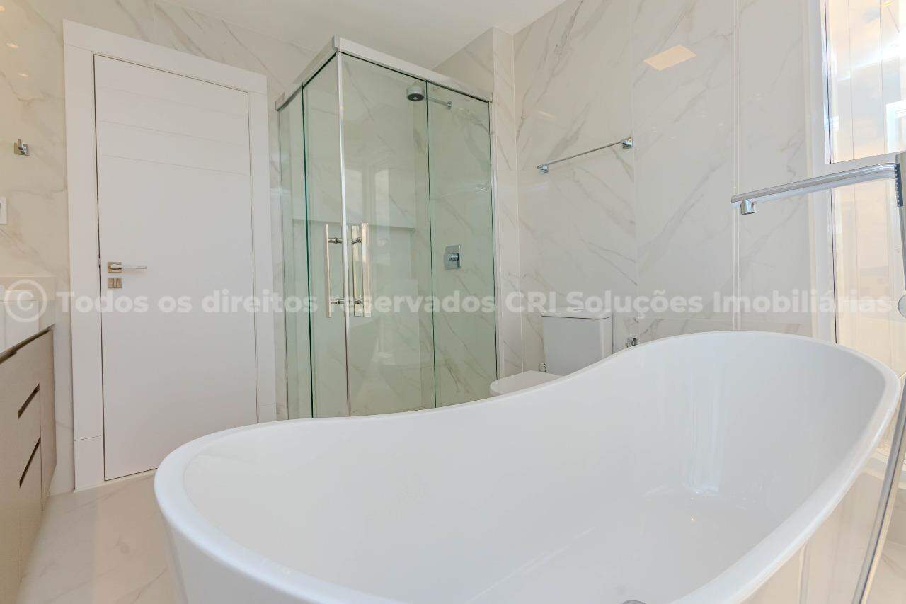 Foto do imóvel Apartamento finamente mobiliado à venda com 4 suítes e 4 vagas de garagem no Grand Place Tower da FG, no coração de Balneário Camboriú.