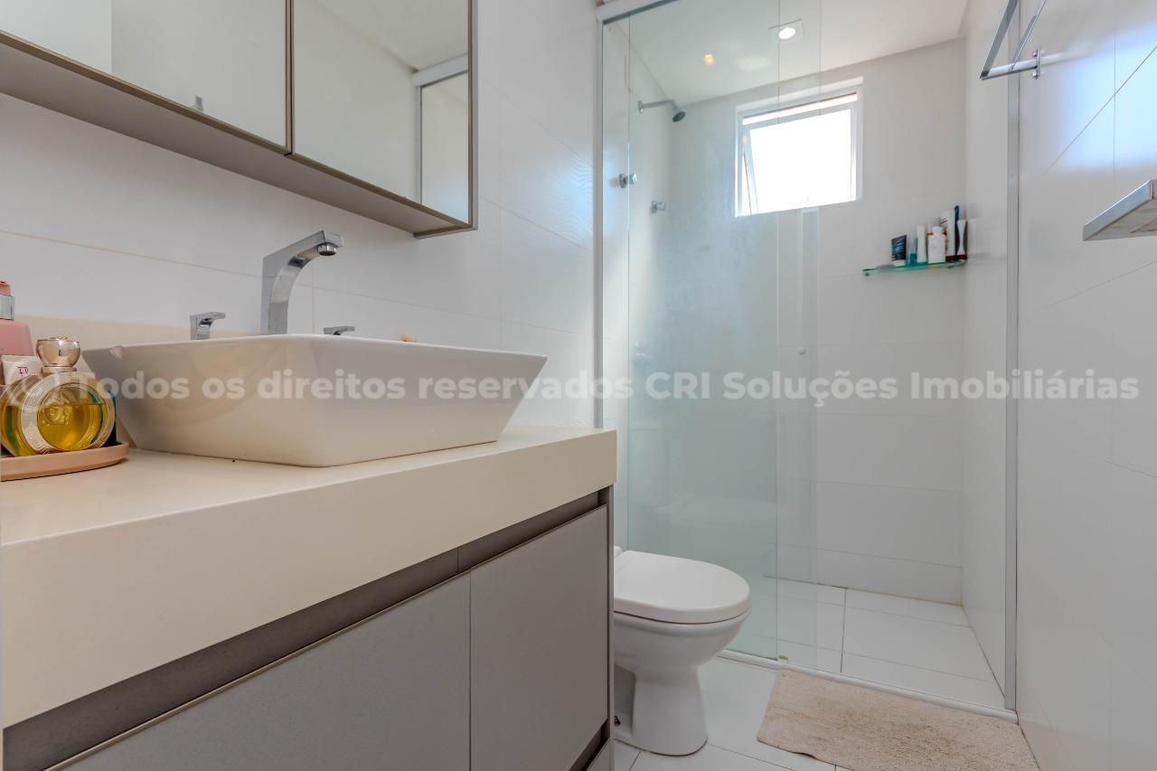 Foto do imóvel Amplo apartamento à venda no centro de Balneário Camboriú com 3 suítes e 3 vagas de garagem no Edifício Cidade de Padua