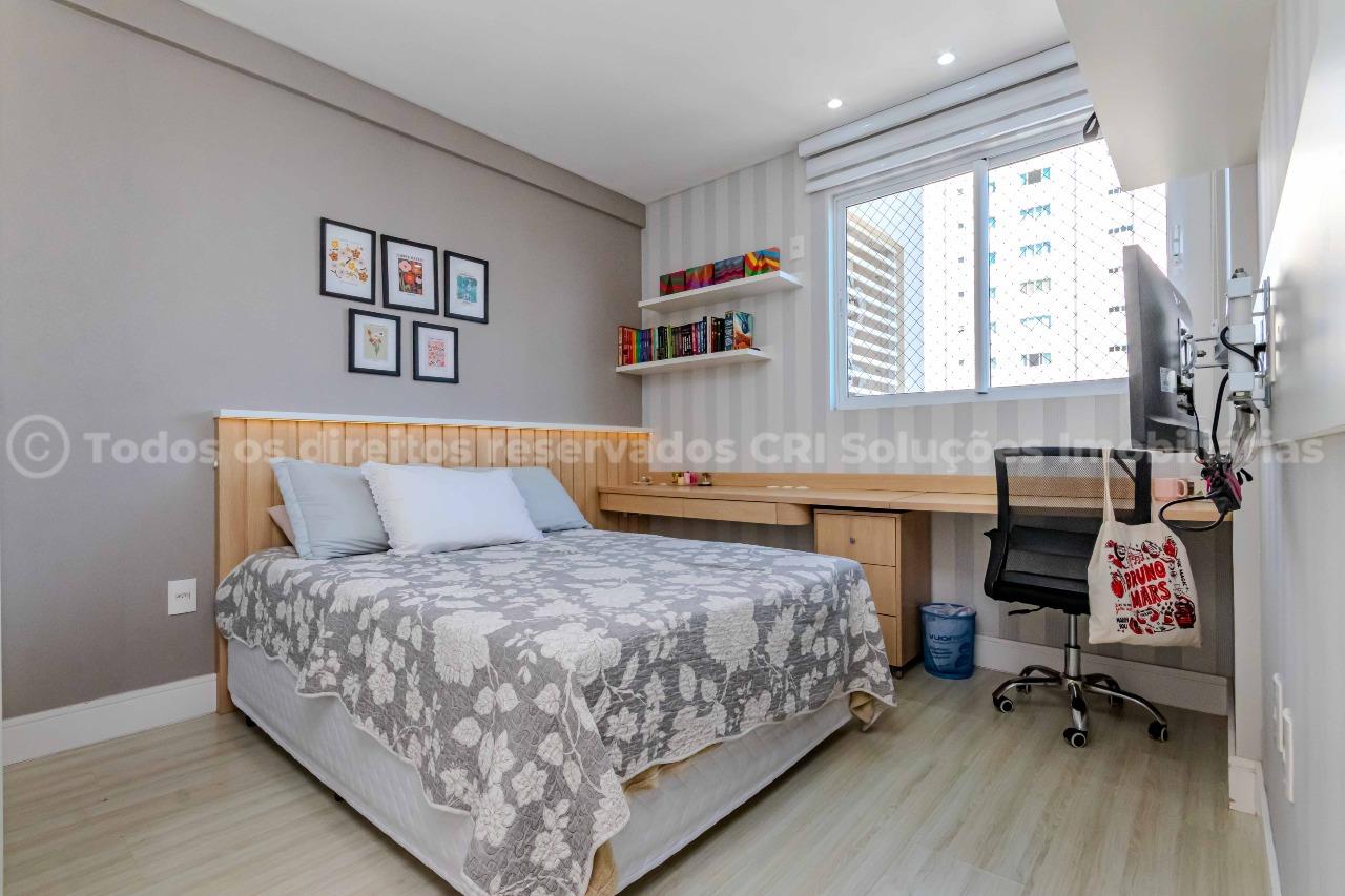 Foto do imóvel Amplo apartamento à venda no centro de Balneário Camboriú com 3 suítes e 3 vagas de garagem no Edifício Cidade de Padua