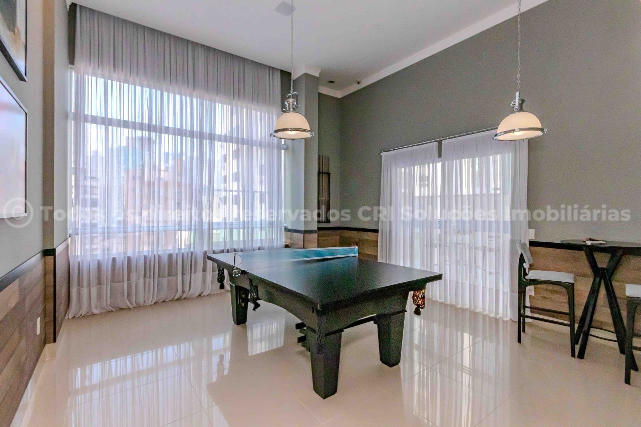 Foto do imóvel Amplo apartamento à venda no centro de Balneário Camboriú com 3 suítes e 3 vagas de garagem no Edifício Cidade de Padua