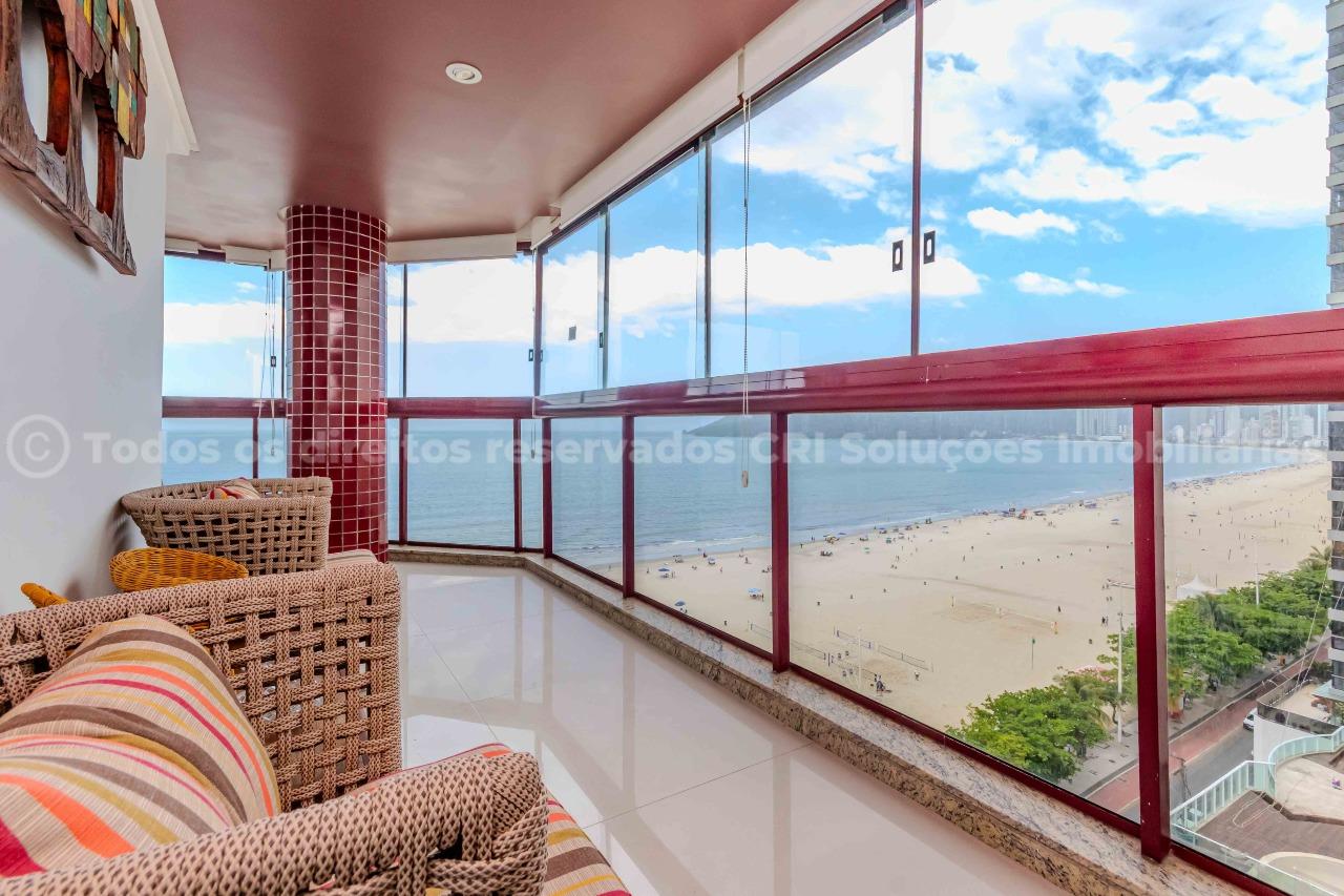 Apartamento com 3 suítes no Porta do Sol no Centro em Balneário Camboriú