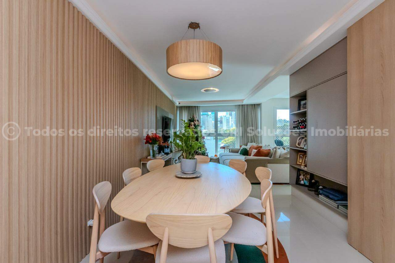 Foto do imóvel Apartamento alto-padrão à venda com 3 suítes com closet e 3 vagas de garagem no Bosque Belcanto, na Barra Norte de Balneário Camboriú