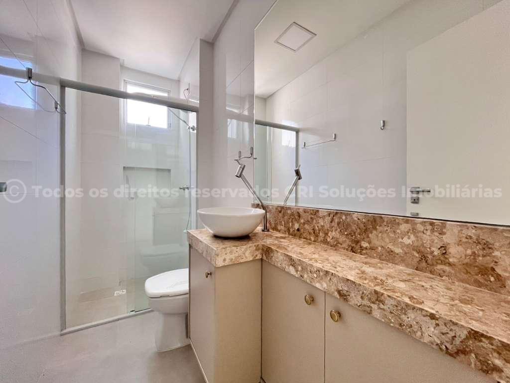 Foto do imóvel Apartamento a venda no Edificio Residencial Bordo com 3 quartos em Itapema na Meia Praia