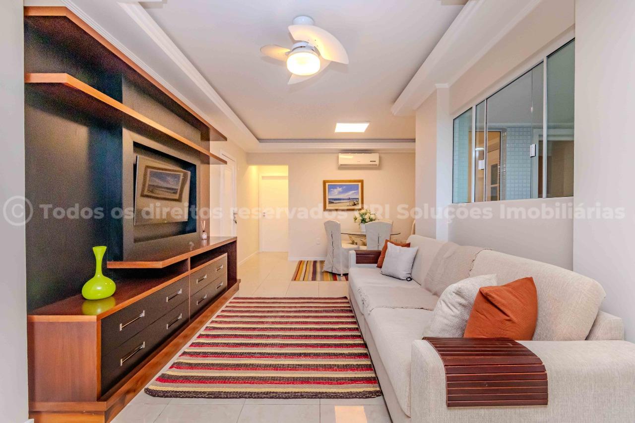 Foto do imóvel Apartamento à venda com 3 dormitórios sendo 1 suíte e 2 vagas de garagem individuais no Edifício Ilha de Mikonos na Barra Sul de Balneário Camboriú