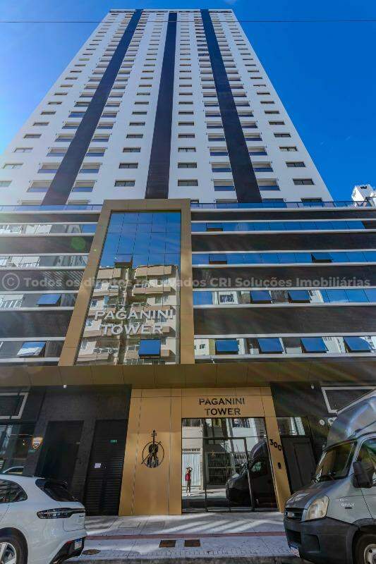 Foto do imóvel Apartamento à venda com 2 suítes e 1 vaga de garagem no Edifício Paganini Tower no centro de Balneário Camboriú