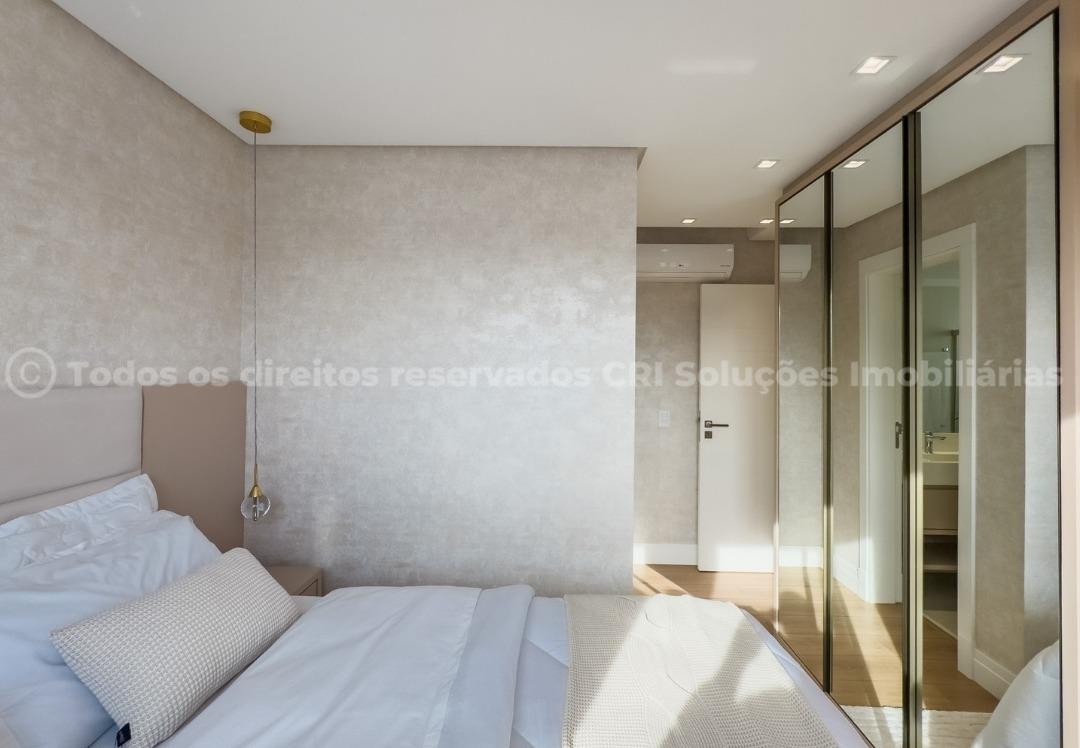 Foto do imóvel Apartamento à venda com 4 suítes no Olympo Tower no centro de Balneário Camboriú | Vida na praia
