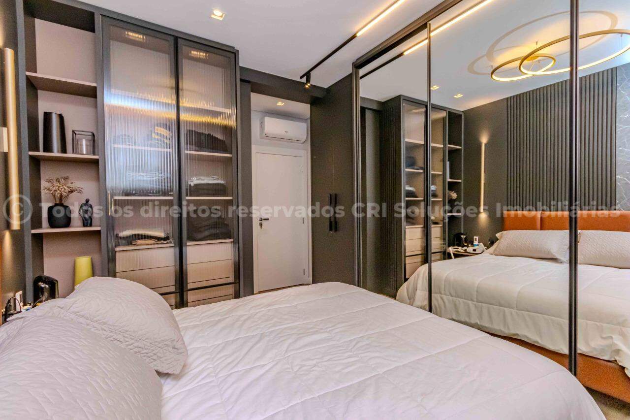 Foto do imóvel Apartamento mobiliado à venda com 3 suítes e 4 vagas de garagem no Edifício Costa Esmeralda, na Barra Norte de Balneário Camboriú