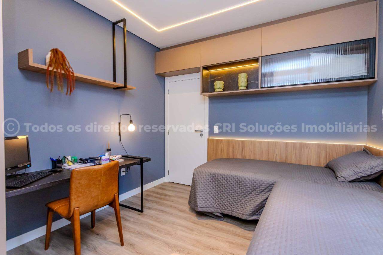 Foto do imóvel Apartamento mobiliado à venda com 3 suítes e 4 vagas de garagem no Edifício Costa Esmeralda, na Barra Norte de Balneário Camboriú