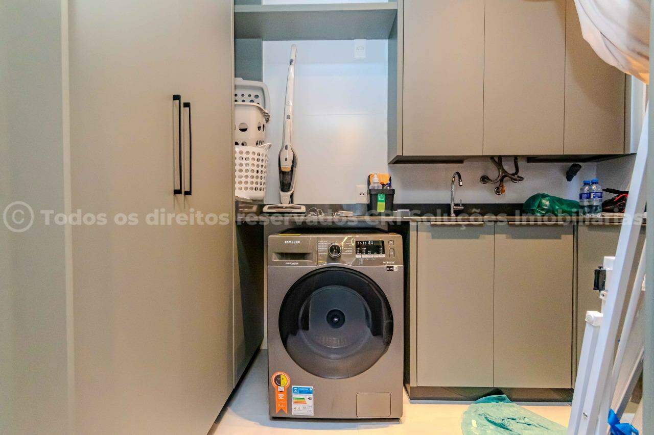 Foto do imóvel Apartamento mobiliado à venda com 3 suítes e 4 vagas de garagem no Edifício Costa Esmeralda, na Barra Norte de Balneário Camboriú