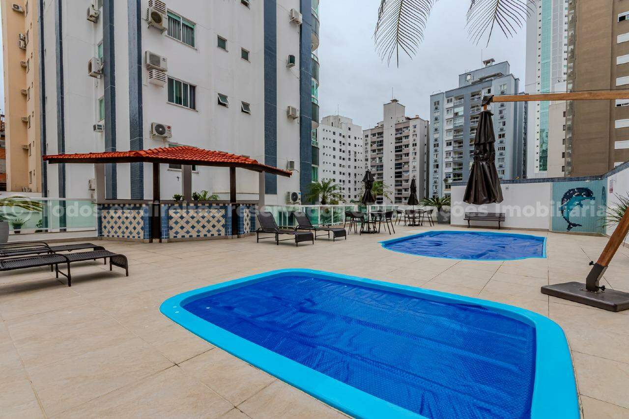 Foto do imóvel Apartamento mobiliado à venda com 3 suítes e 4 vagas de garagem no Edifício Costa Esmeralda, na Barra Norte de Balneário Camboriú