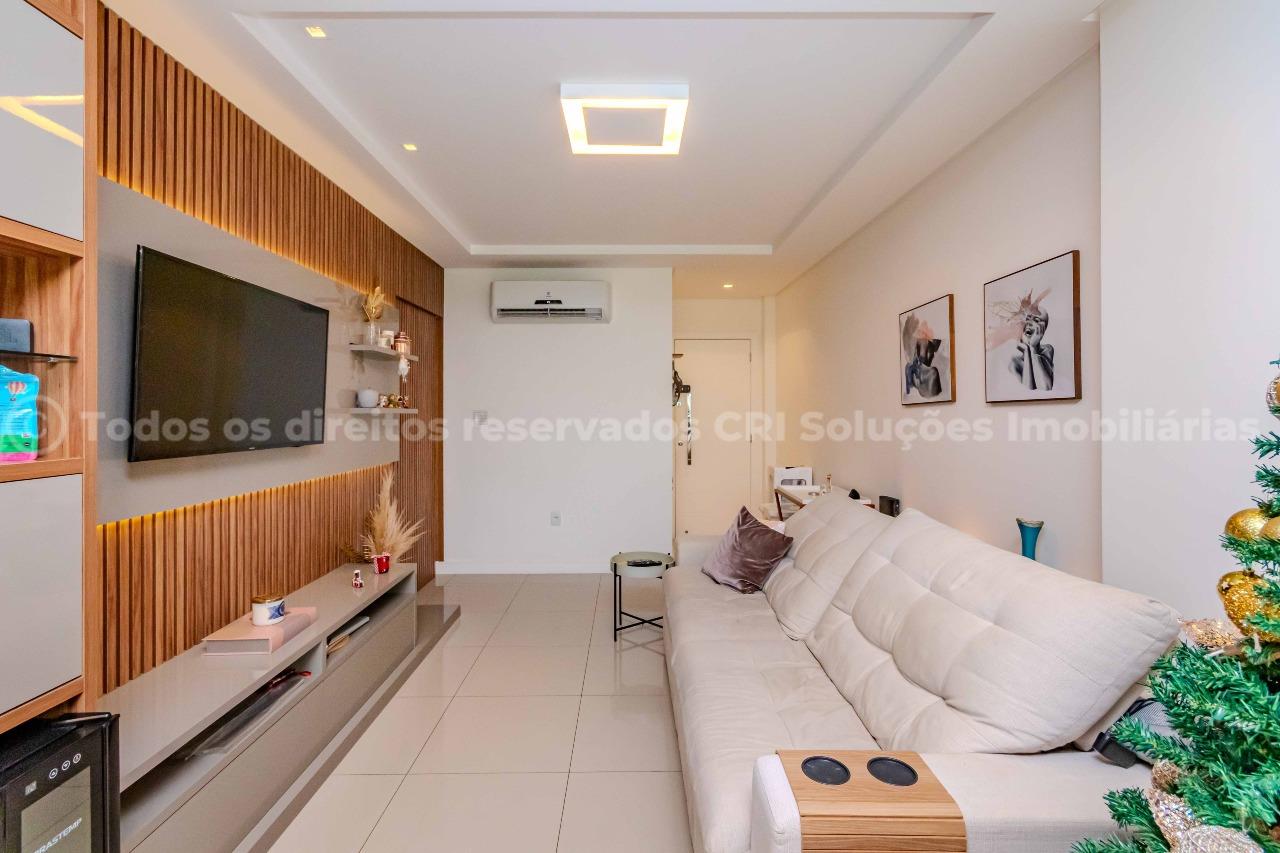 Foto do imóvel Apartamento à venda com 3 dormitórios sendo 1 suíte do Edifício Figueira da Foz no centro de Balneário Camboriú