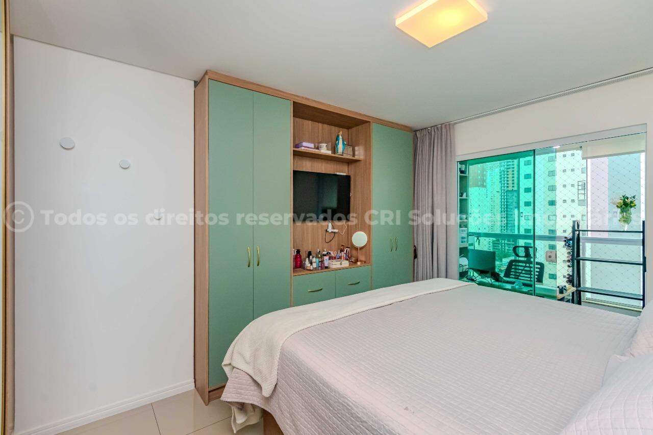 Foto do imóvel Apartamento à venda com 3 dormitórios sendo 1 suíte do Edifício Figueira da Foz no centro de Balneário Camboriú