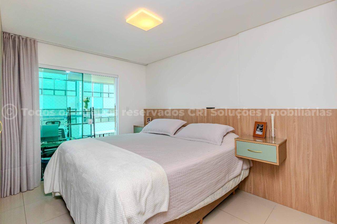 Foto do imóvel Apartamento à venda com 3 dormitórios sendo 1 suíte do Edifício Figueira da Foz no centro de Balneário Camboriú