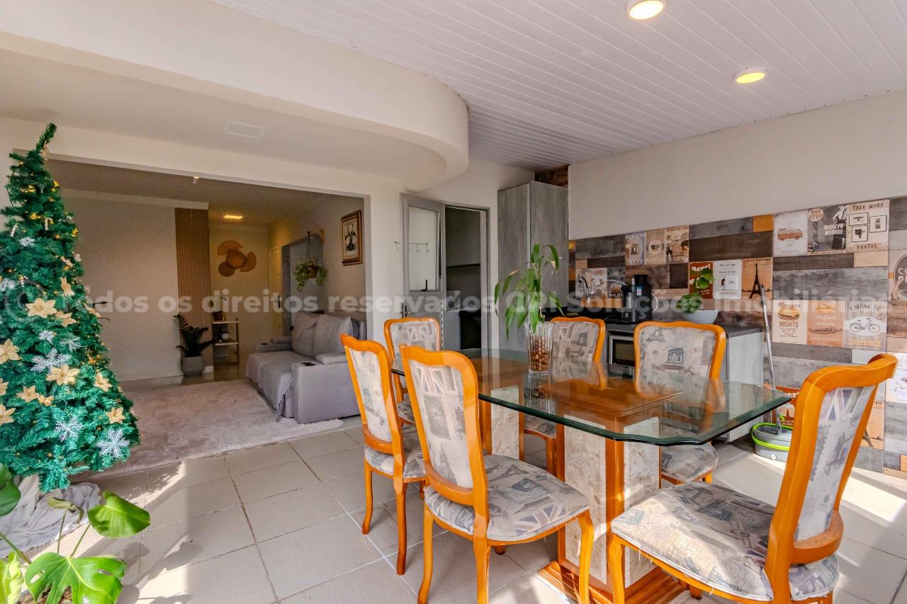 Foto do imóvel Apartamento à venda com 2 dormitórios sendo 1 suíte e 1 vaga de garagem no Edifício Vale do Reno, no coração de Balneário Camboriú