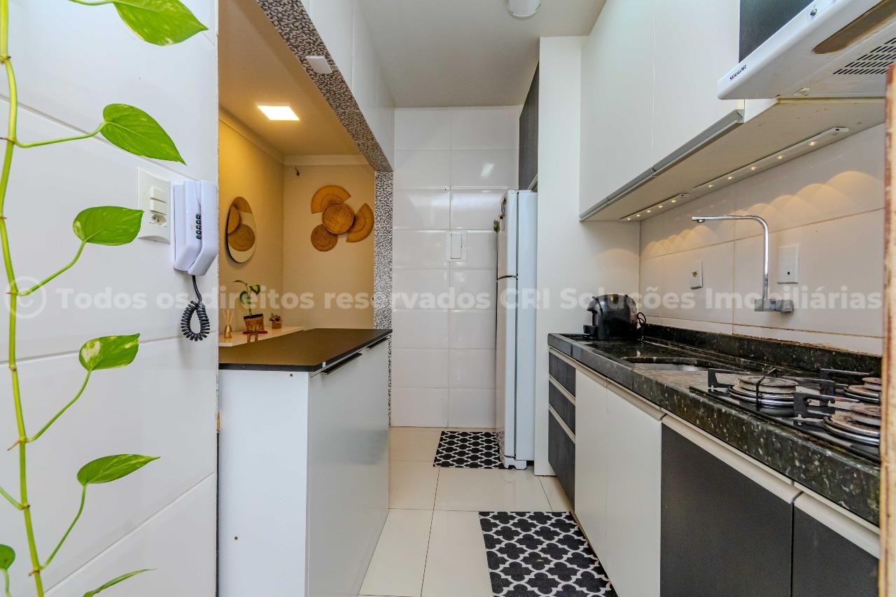Foto do imóvel Apartamento à venda com 2 dormitórios sendo 1 suíte e 1 vaga de garagem no Edifício Vale do Reno, no coração de Balneário Camboriú