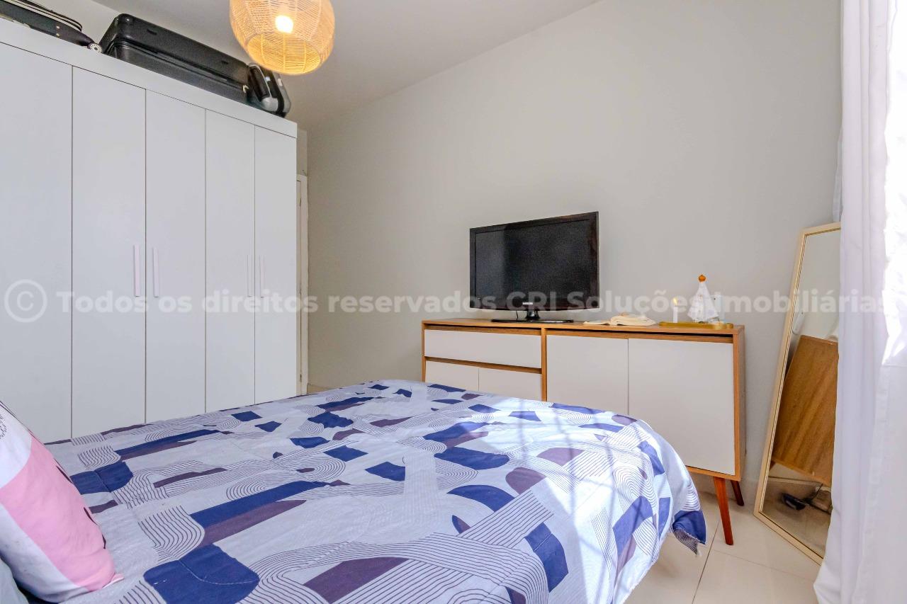 Foto do imóvel Apartamento à venda com 2 dormitórios sendo 1 suíte e 1 vaga de garagem no Edifício Vale do Reno, no coração de Balneário Camboriú