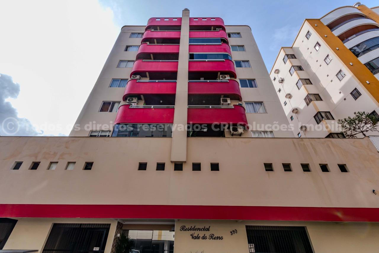 Foto do imóvel Apartamento à venda com 2 dormitórios sendo 1 suíte e 1 vaga de garagem no Edifício Vale do Reno, no coração de Balneário Camboriú