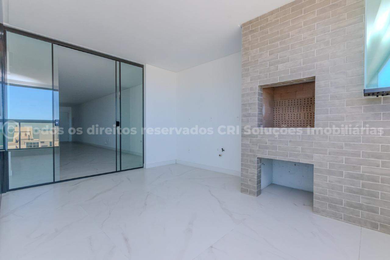 Foto do imóvel Apartamento alto padrão à venda com 3 suítes e 2 vagas de garagem no Surfers Paradise, na cobiçada Praia Brava de Itajaí