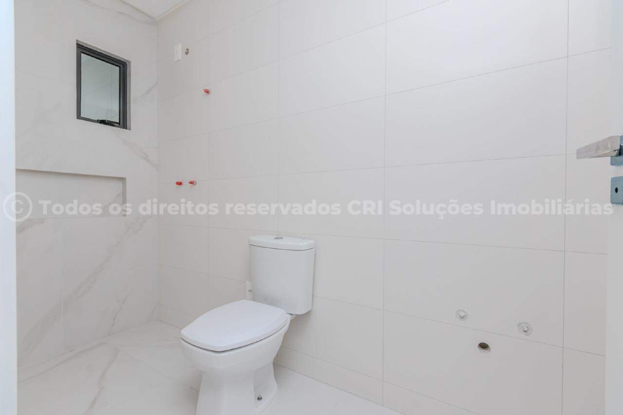 Foto do imóvel Apartamento alto padrão à venda com 3 suítes e 2 vagas de garagem no Surfers Paradise, na cobiçada Praia Brava de Itajaí