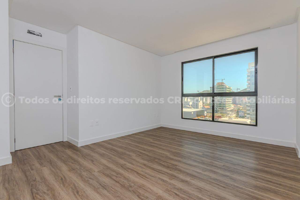 Foto do imóvel Apartamento alto padrão à venda com 3 suítes e 2 vagas de garagem no Surfers Paradise, na cobiçada Praia Brava de Itajaí