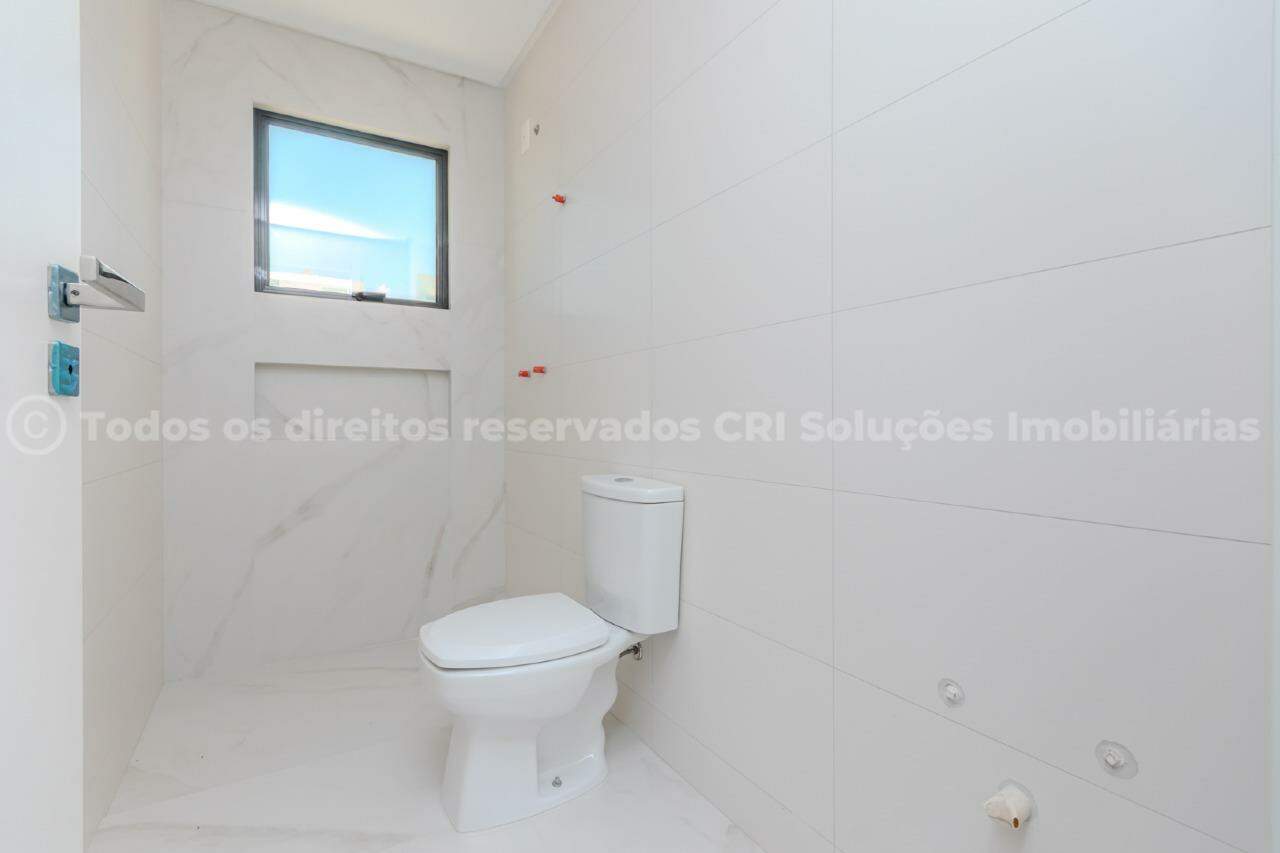 Foto do imóvel Apartamento alto padrão à venda com 3 suítes e 2 vagas de garagem no Surfers Paradise, na cobiçada Praia Brava de Itajaí