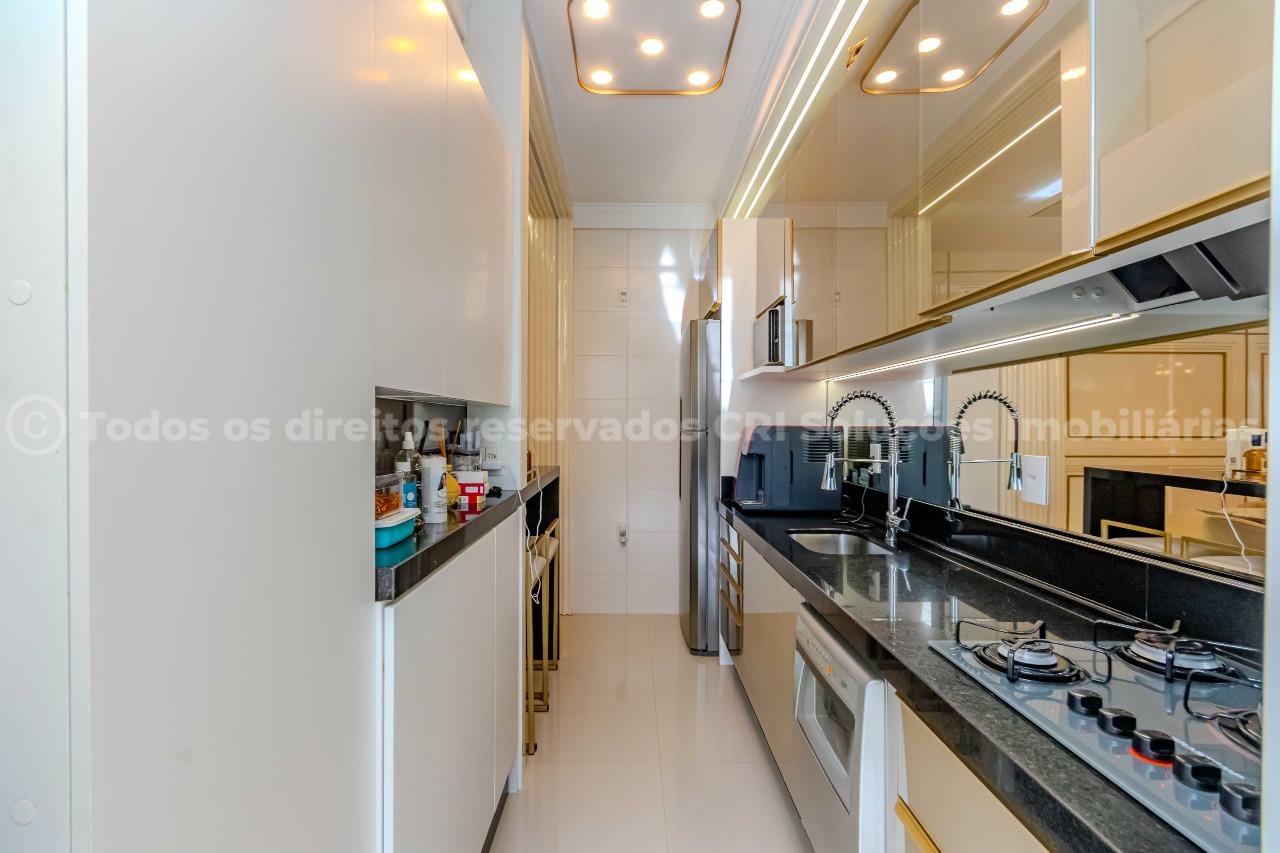 Foto do imóvel Apartamento alto padrão à venda com 2 suítes e 1 vaga de garagem no Porto Madeiro, na Praia Brava de Itajaí