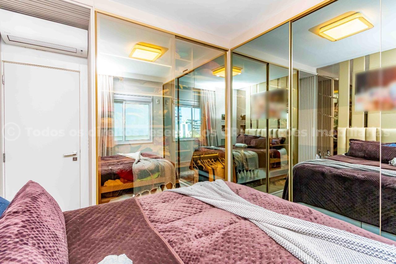 Foto do imóvel Apartamento alto padrão à venda com 2 suítes e 1 vaga de garagem no Porto Madeiro, na Praia Brava de Itajaí