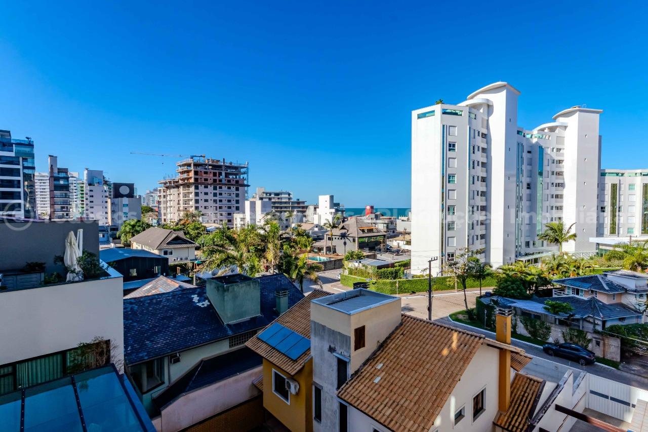 Foto do imóvel Apartamento alto padrão à venda com 2 suítes e 1 vaga de garagem no Porto Madeiro, na Praia Brava de Itajaí
