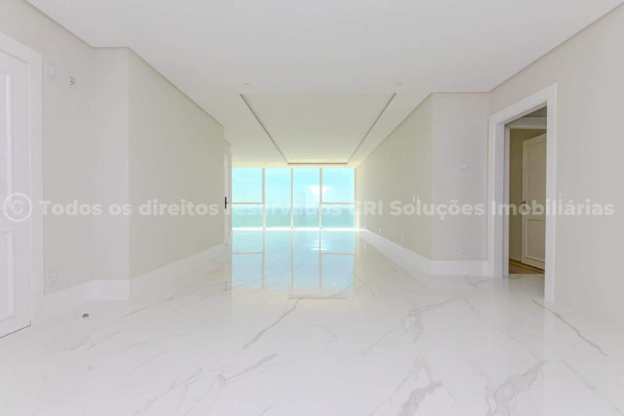 Foto do imóvel Apartamento alto-padrão à venda com 4 suítes, 4 vagas de garagem e vista para a roda gigante, no Boreal Tower, na Barra Norte de Balneário Camboriú