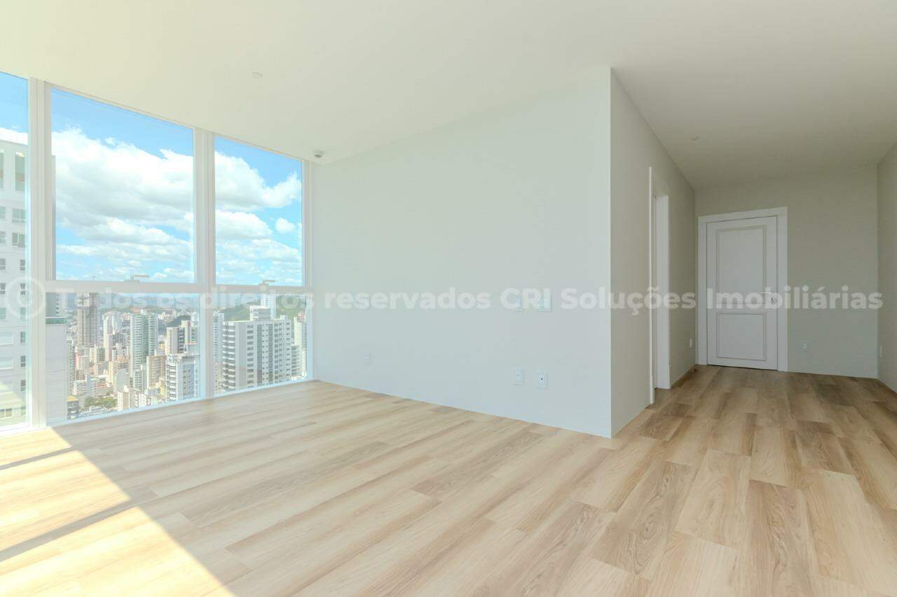 Foto do imóvel Apartamento alto-padrão à venda com 4 suítes, 4 vagas de garagem e vista para a roda gigante, no Boreal Tower, na Barra Norte de Balneário Camboriú