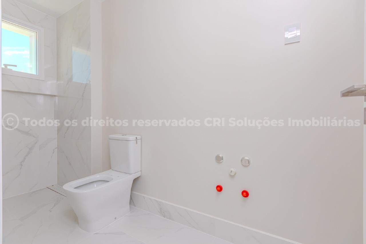 Foto do imóvel Apartamento frente-mar à venda com 4 suítes, 4 vagas de garagem e vista para a FG Big Wheel, no Boreal Tower, na Barra Norte de Balneário Camboriú