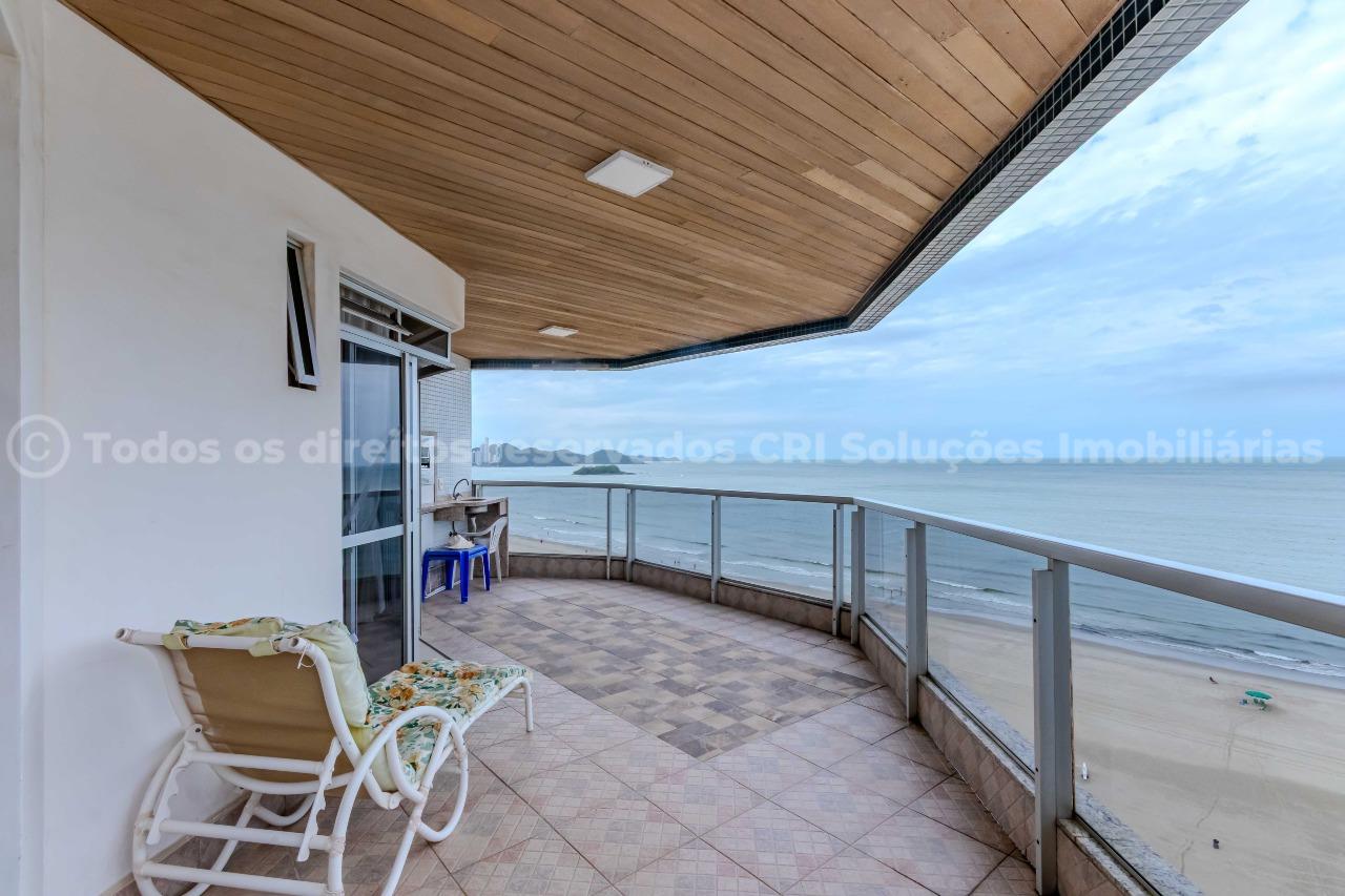 Foto do imóvel Apartamento frente mar à venda com 3 dormitórios sendo 1 suíte e 1 vaga de garagem no Lago Maggiore , na valorizada Barra Sul de Balneário Camboriú