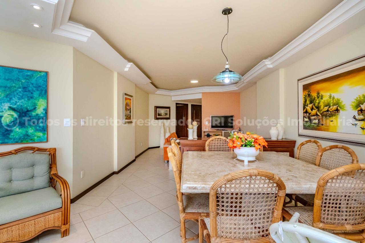 Foto do imóvel Apartamento frente mar à venda com 3 dormitórios sendo 1 suíte e 1 vaga de garagem no Lago Maggiore , na valorizada Barra Sul de Balneário Camboriú