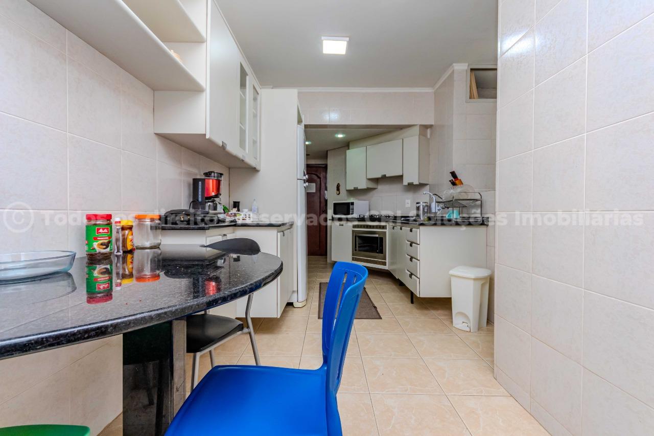 Foto do imóvel Apartamento frente mar à venda com 3 dormitórios sendo 1 suíte e 1 vaga de garagem no Lago Maggiore , na valorizada Barra Sul de Balneário Camboriú
