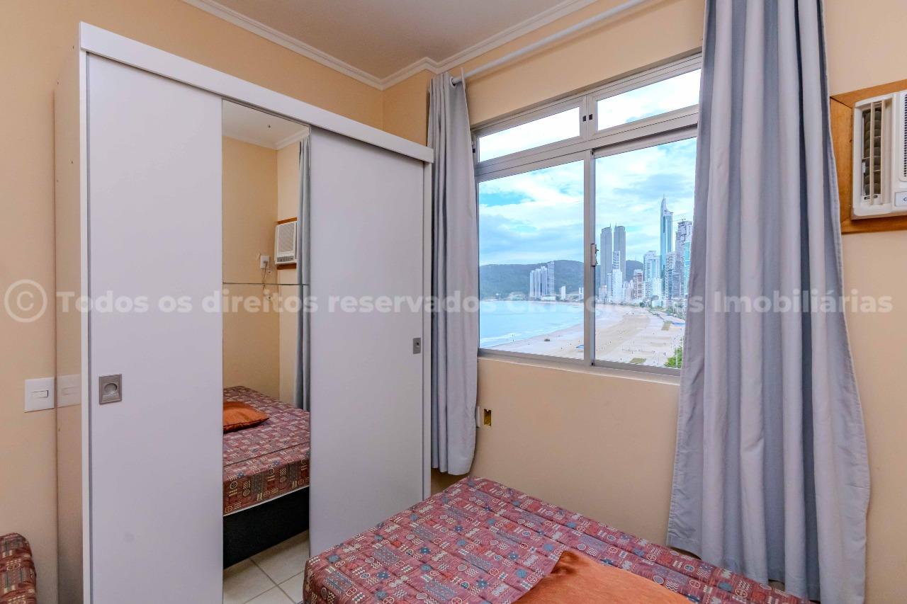 Foto do imóvel Apartamento frente mar à venda com 3 dormitórios sendo 1 suíte e 1 vaga de garagem no Lago Maggiore , na valorizada Barra Sul de Balneário Camboriú